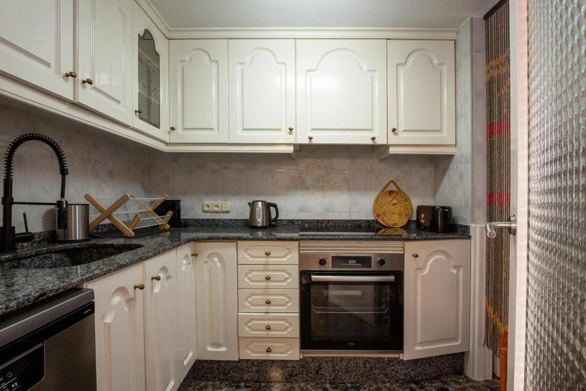 Apartamento En Complejo Residencial Con Piscina Y Garaje A 100M Del Mar Las Canteras  Luaran gambar